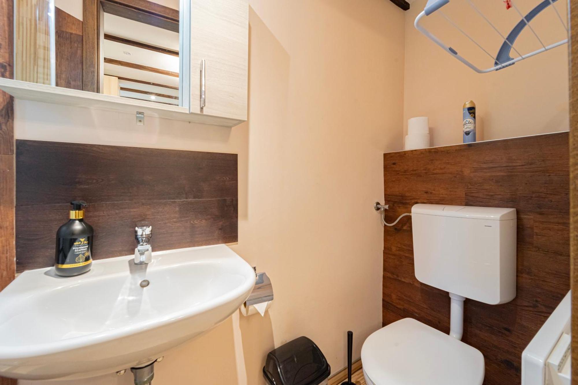 B48 Gardenhouse - A Zoeldben Kenyelmesen Villa Törökbálint Dış mekan fotoğraf