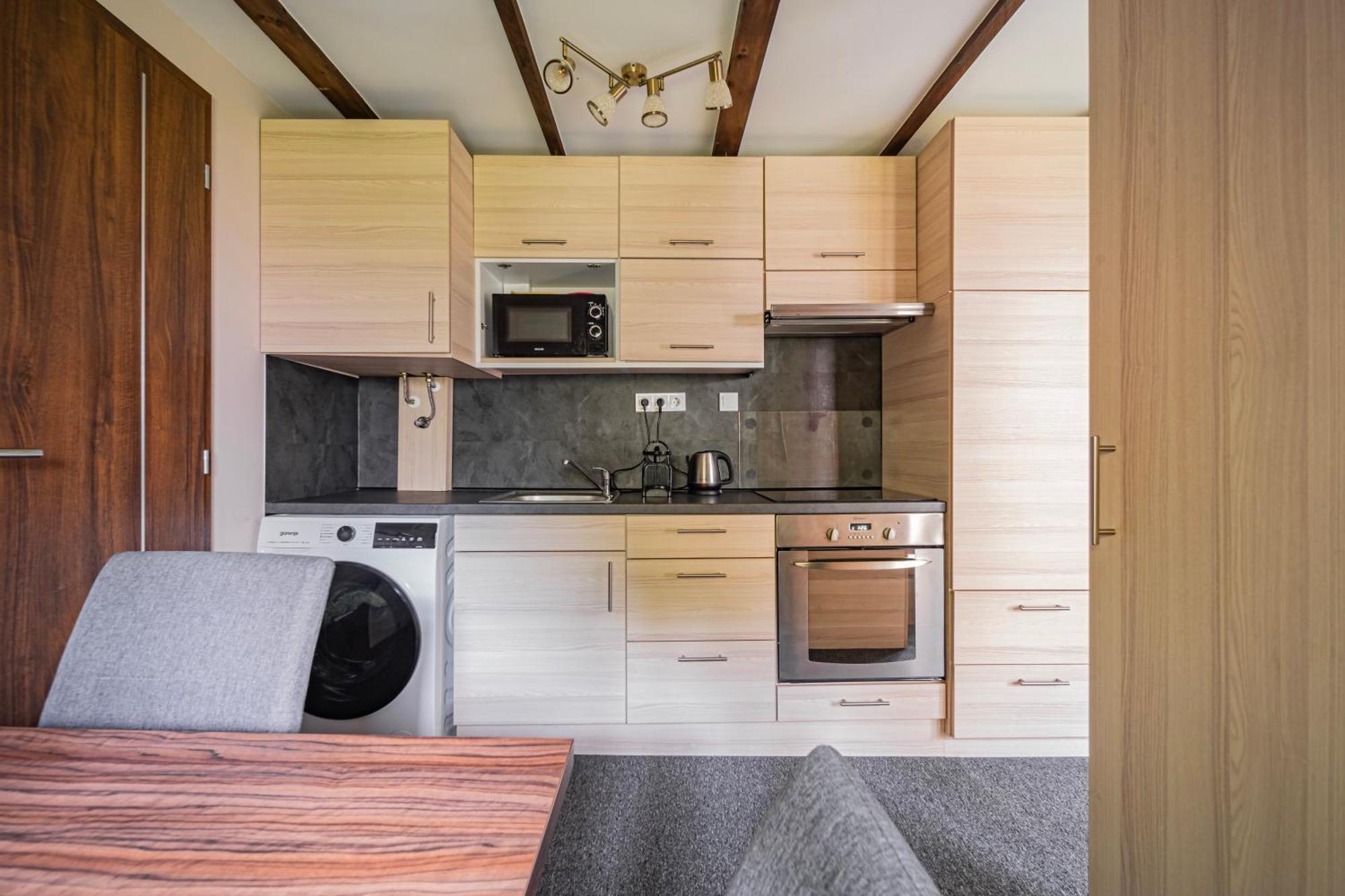 B48 Gardenhouse - A Zoeldben Kenyelmesen Villa Törökbálint Dış mekan fotoğraf